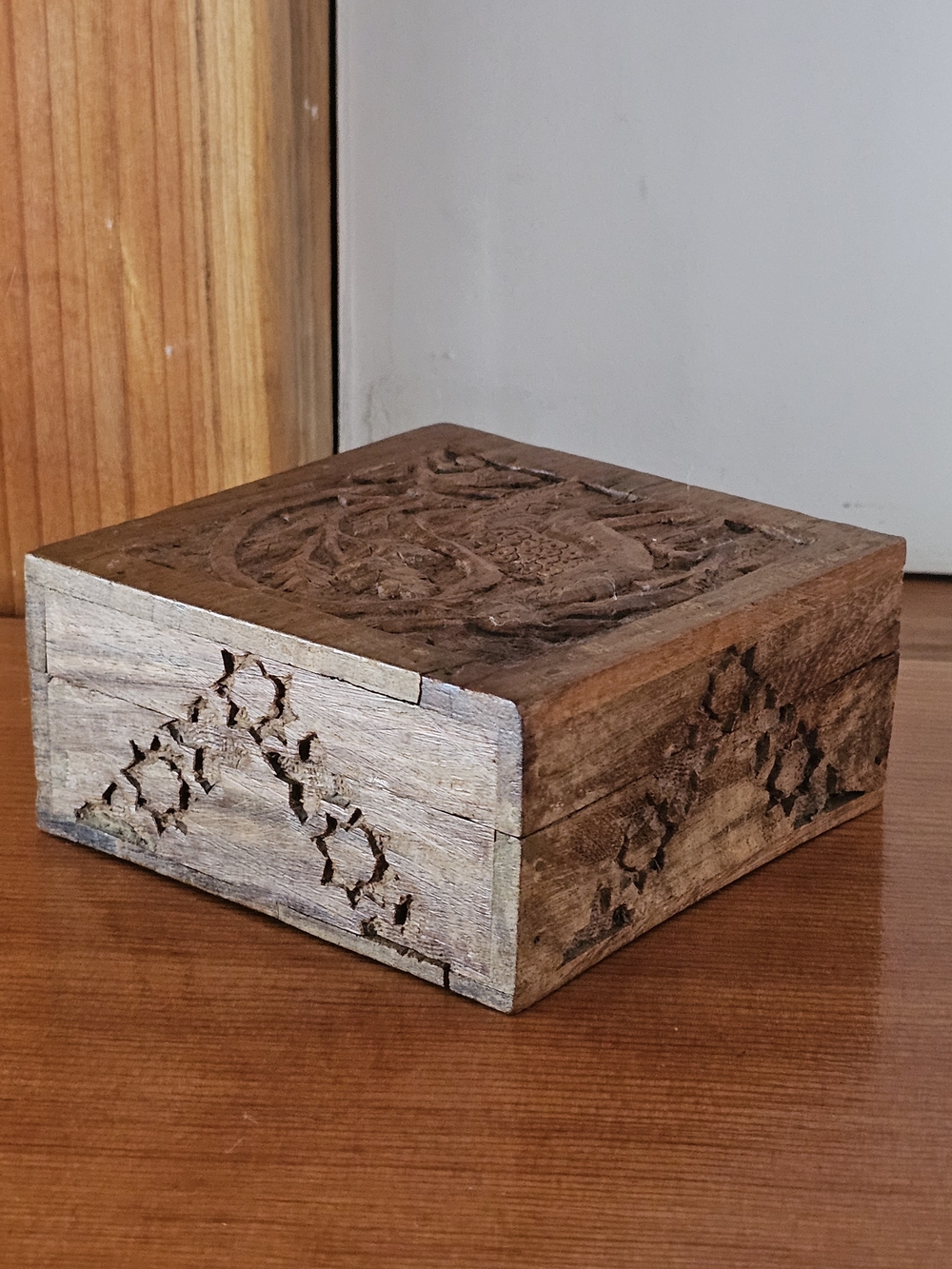 Vintage Hand-Carved Wooden Trinket Box – Peacock & Floral Motif, Mid-Century
